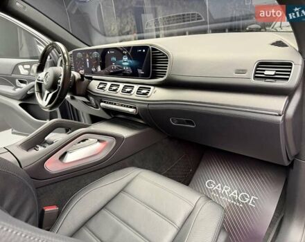 Серый Мерседес ГЛС-Класс, объемом двигателя 3 л и пробегом 81 тыс. км за 85900 $, фото 60 на Automoto.ua