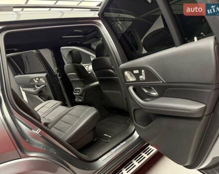 Серый Мерседес ГЛС-Класс, объемом двигателя 3 л и пробегом 81 тыс. км за 85900 $, фото 47 на Automoto.ua