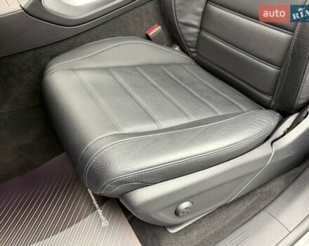 Серый Мерседес ГЛС-Класс, объемом двигателя 3 л и пробегом 81 тыс. км за 85900 $, фото 28 на Automoto.ua