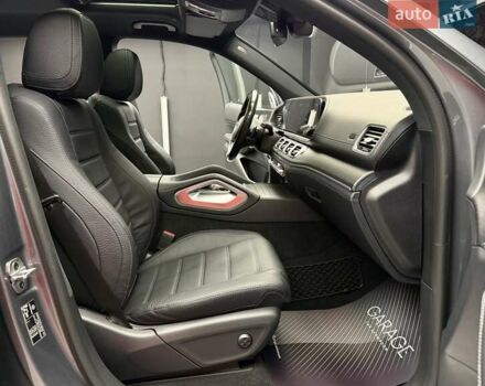 Серый Мерседес ГЛС-Класс, объемом двигателя 3 л и пробегом 81 тыс. км за 85900 $, фото 57 на Automoto.ua