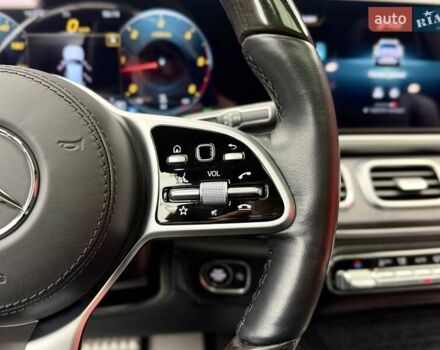 Серый Мерседес ГЛС-Класс, объемом двигателя 3 л и пробегом 81 тыс. км за 85900 $, фото 32 на Automoto.ua