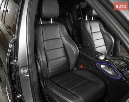 Серый Мерседес ГЛС-Класс, объемом двигателя 3 л и пробегом 39 тыс. км за 89900 $, фото 22 на Automoto.ua