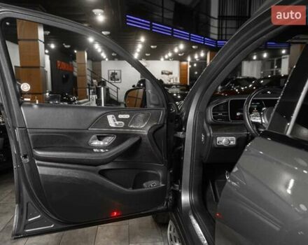 Серый Мерседес ГЛС-Класс, объемом двигателя 3 л и пробегом 39 тыс. км за 89900 $, фото 47 на Automoto.ua