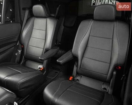 Серый Мерседес ГЛС-Класс, объемом двигателя 3 л и пробегом 39 тыс. км за 89900 $, фото 5 на Automoto.ua