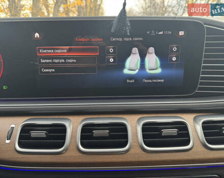 Серый Мерседес ГЛС-Класс, объемом двигателя 2.93 л и пробегом 131 тыс. км за 89999 $, фото 2 на Automoto.ua