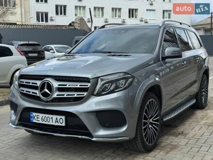 Серый Мерседес ГЛС-Класс, объемом двигателя 3 л и пробегом 250 тыс. км за 32999 $, фото 1 на Automoto.ua