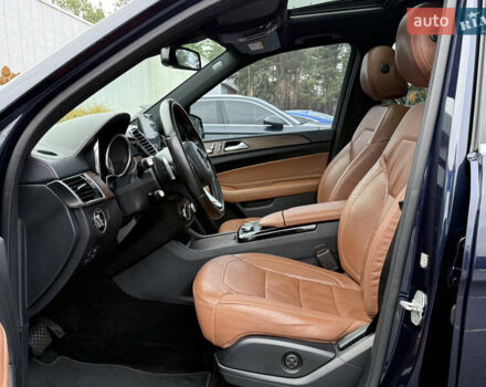 Синий Мерседес ГЛС-Класс, объемом двигателя 3 л и пробегом 290 тыс. км за 29900 $, фото 38 на Automoto.ua