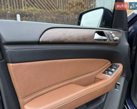 Синий Мерседес ГЛС-Класс, объемом двигателя 3 л и пробегом 290 тыс. км за 29900 $, фото 37 на Automoto.ua