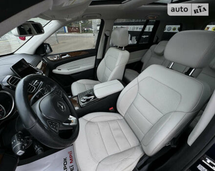 Синий Мерседес ГЛС-Класс, объемом двигателя 3 л и пробегом 158 тыс. км за 27400 $, фото 29 на Automoto.ua