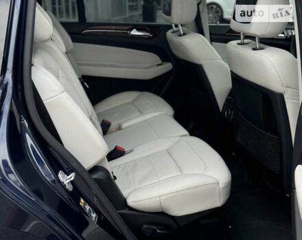 Синий Мерседес ГЛС-Класс, объемом двигателя 3 л и пробегом 158 тыс. км за 27400 $, фото 11 на Automoto.ua