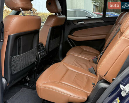 Синий Мерседес ГЛС-Класс, объемом двигателя 3 л и пробегом 290 тыс. км за 29900 $, фото 31 на Automoto.ua