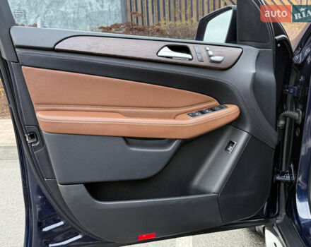 Синий Мерседес ГЛС-Класс, объемом двигателя 3 л и пробегом 290 тыс. км за 29900 $, фото 36 на Automoto.ua