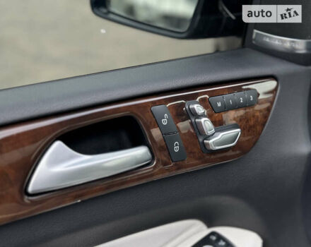 Синий Мерседес ГЛС-Класс, объемом двигателя 3 л и пробегом 158 тыс. км за 27400 $, фото 18 на Automoto.ua