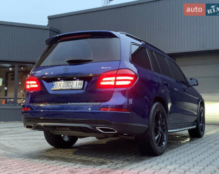 Синий Мерседес ГЛС-Класс, объемом двигателя 3 л и пробегом 215 тыс. км за 33499 $, фото 3 на Automoto.ua