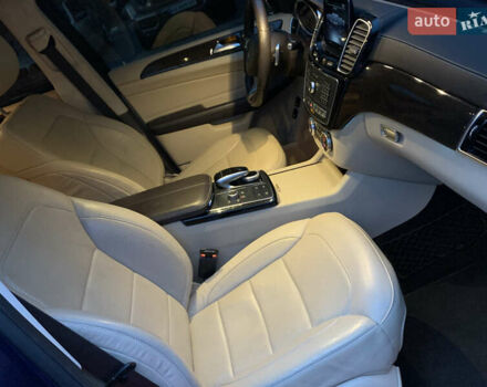 Синий Мерседес ГЛС-Класс, объемом двигателя 3 л и пробегом 215 тыс. км за 33499 $, фото 29 на Automoto.ua