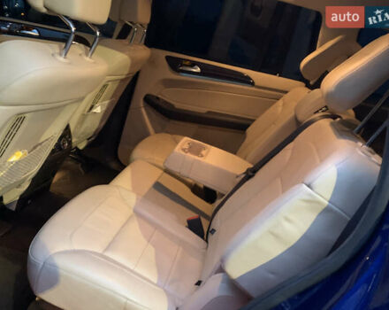 Синий Мерседес ГЛС-Класс, объемом двигателя 3 л и пробегом 215 тыс. км за 33499 $, фото 32 на Automoto.ua