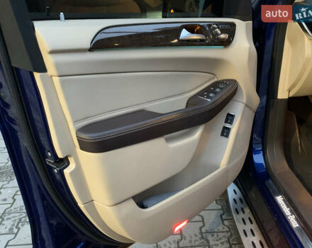 Синий Мерседес ГЛС-Класс, объемом двигателя 3 л и пробегом 215 тыс. км за 33499 $, фото 41 на Automoto.ua