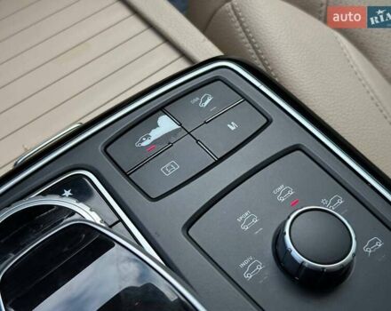 Синий Мерседес ГЛС-Класс, объемом двигателя 3 л и пробегом 147 тыс. км за 28500 $, фото 23 на Automoto.ua