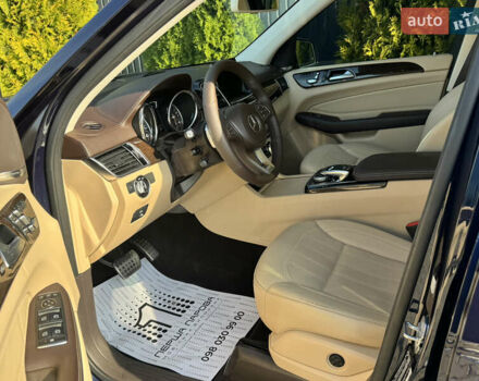 Мерседес ГЛС-Класс 2018 в Ровно на Automoto.ua Синий Мерседес ГЛС-Класс, объемом двигателя 3 л и пробегом 147 тыс. км за 30500 $, фото 18 на Automoto.ua