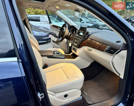 Синий Мерседес ГЛС-Класс, объемом двигателя 3 л и пробегом 52 тыс. км за 24900 $, фото 40 на Automoto.ua