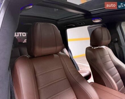 Синий Мерседес ГЛС-Класс, объемом двигателя 2.99 л и пробегом 50 тыс. км за 127500 $, фото 109 на Automoto.ua