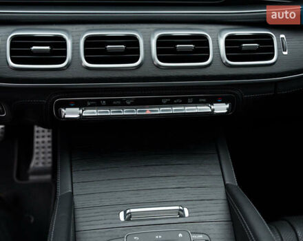 Зелений Мерседес ГЛС-Класс, об'ємом двигуна 2.93 л та пробігом 44 тис. км за 103000 $, фото 24 на Automoto.ua