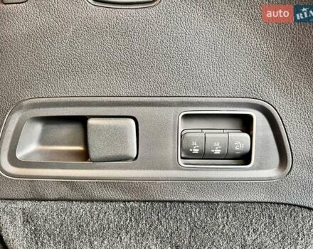 Зелений Мерседес ГЛС-Класс, об'ємом двигуна 2.99 л та пробігом 77 тис. км за 112500 $, фото 18 на Automoto.ua