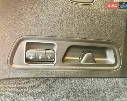 Зелений Мерседес ГЛС-Класс, об'ємом двигуна 2.99 л та пробігом 77 тис. км за 112500 $, фото 17 на Automoto.ua