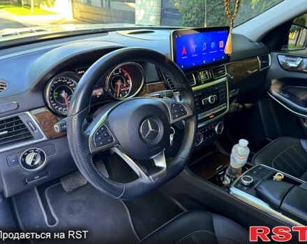 Белый Мерседес ГЛС, объемом двигателя 4.7 л и пробегом 154 тыс. км за 28800 $, фото 6 на Automoto.ua