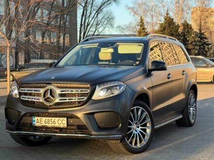 Мерседес ГЛС 2016 у Дніпро (Дніпропетровську) на Automoto.ua Чорний Мерседес ГЛС, об'ємом двигуна 4.7 л та пробігом 123 тис. км за 32900 $, фото 1 на Automoto.ua