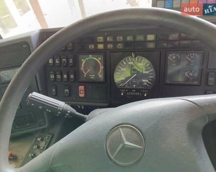 Зелений Мерседес Інтегро, об'ємом двигуна 11.97 л та пробігом 450 тис. км за 15000 $, фото 8 на Automoto.ua