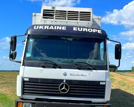 Білий Мерседес ЛН, об'ємом двигуна 4.2 л та пробігом 900 тис. км за 14000 $, фото 2 на Automoto.ua