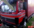 Красный Мерседес ЛН, объемом двигателя 4 л и пробегом 290 тыс. км за 7800 $, фото 1 на Automoto.ua