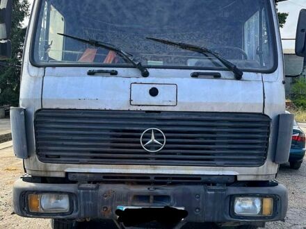 Серый Мерседес ЛН, объемом двигателя 11 л и пробегом 139 тыс. км за 6000 $, фото 1 на Automoto.ua