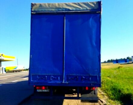 Синий Мерседес ЛН, объемом двигателя 11 л и пробегом 300 тыс. км за 9000 $, фото 2 на Automoto.ua