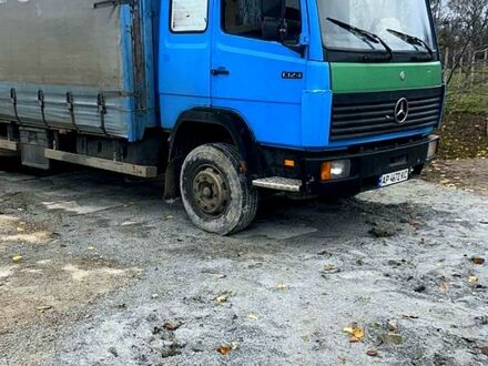 Синий Мерседес ЛН, объемом двигателя 6 л и пробегом 0 тыс. км за 8000 $, фото 1 на Automoto.ua