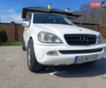 Белый Мерседес М-Класс, объемом двигателя 3.7 л и пробегом 250 тыс. км за 7500 $, фото 1 на Automoto.ua