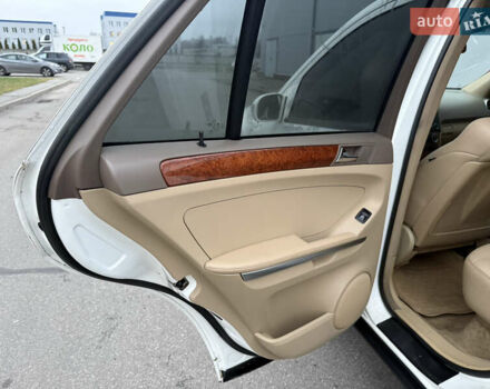 Білий Мерседес М-Клас, об'ємом двигуна 3.5 л та пробігом 265 тис. км за 6400 $, фото 14 на Automoto.ua