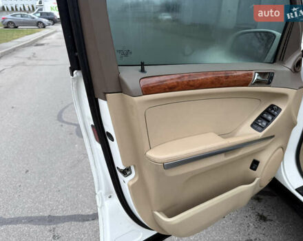 Білий Мерседес М-Клас, об'ємом двигуна 3.5 л та пробігом 265 тис. км за 6400 $, фото 12 на Automoto.ua