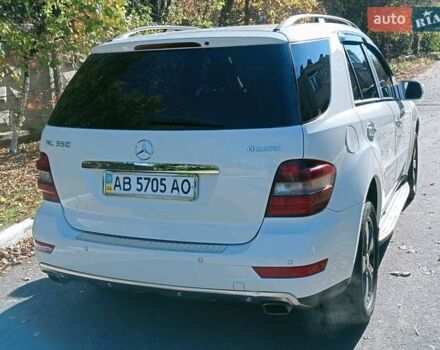 Мерседес М-Класс 2008 в Виннице на Automoto.ua Белый Мерседес М-Класс, объемом двигателя 3.5 л и пробегом 200 тыс. км за 13500 $, фото 7 на Automoto.ua