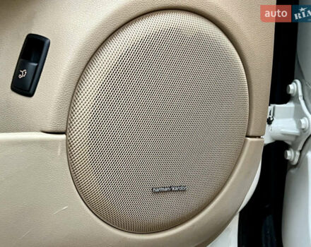 Белый Мерседес М-Класс, объемом двигателя 3.5 л и пробегом 154 тыс. км за 11800 $, фото 15 на Automoto.ua