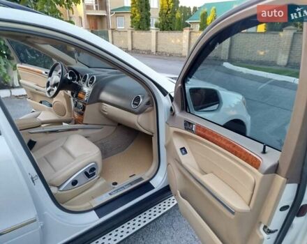 Мерседес М-Класс 2008 в Виннице на Automoto.ua Белый Мерседес М-Класс, объемом двигателя 3.5 л и пробегом 200 тыс. км за 13500 $, фото 13 на Automoto.ua