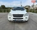 Белый Мерседес М-Класс, объемом двигателя 6.21 л и пробегом 71 тыс. км за 17000 $, фото 1 на Automoto.ua