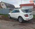 Мерседес М-Класс 2008 в Фастове на Automoto.ua Белый Мерседес М-Класс, объемом двигателя 3.5 л и пробегом 261 тыс. км за 12800 $, фото 1 на Automoto.ua
