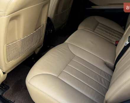 Белый Мерседес М-Класс, объемом двигателя 3.5 л и пробегом 258 тыс. км за 10900 $, фото 16 на Automoto.ua