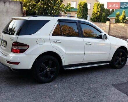 Мерседес М-Класс 2008 в Виннице на Automoto.ua Белый Мерседес М-Класс, объемом двигателя 3.5 л и пробегом 200 тыс. км за 13500 $, фото 6 на Automoto.ua