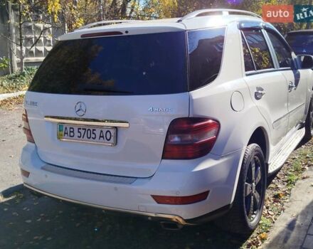 Мерседес М-Класс 2008 в Виннице на Automoto.ua Белый Мерседес М-Класс, объемом двигателя 3.5 л и пробегом 200 тыс. км за 13500 $, фото 18 на Automoto.ua