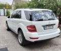 Білий Мерседес М-Клас, об'ємом двигуна 2.99 л та пробігом 258 тис. км за 12900 $, фото 8 на Automoto.ua