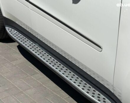 Белый Мерседес М-Класс, объемом двигателя 3 л и пробегом 221 тыс. км за 15990 $, фото 4 на Automoto.ua