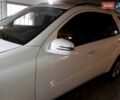 Білий Мерседес М-Клас, об'ємом двигуна 3 л та пробігом 296 тис. км за 16450 $, фото 2 на Automoto.ua
